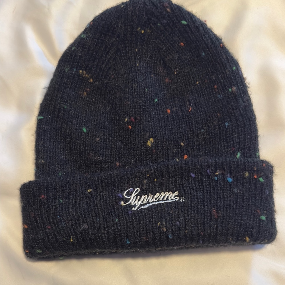 Supreme knitted Beanie